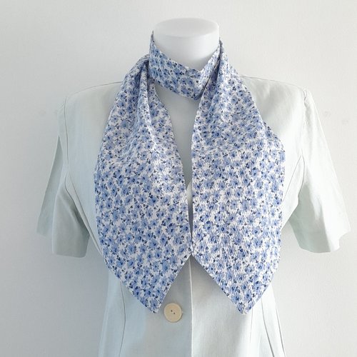 Foulard ascot pour femme,foulard fleuri, foulard cravate, écharpe fleurie, bandeau, ceinture, accessoire de sac
