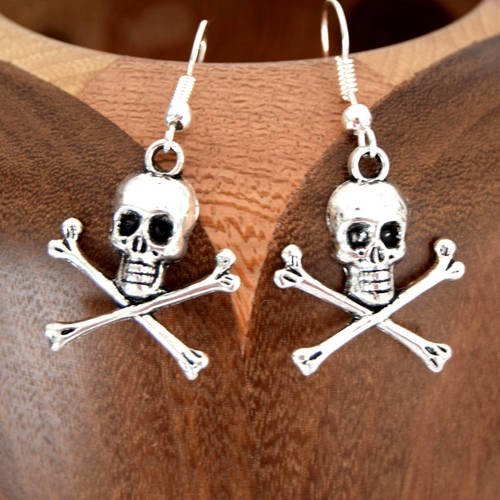 Boucles d'oreilles tête de mort argent vieilli, clips crane sur os argent vieilli 