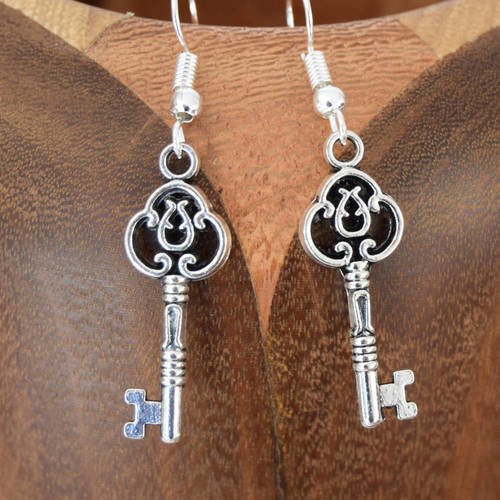Boucles d'oreilles clé ancienne argent vieilli, clips clé ancienne argent vieilli 