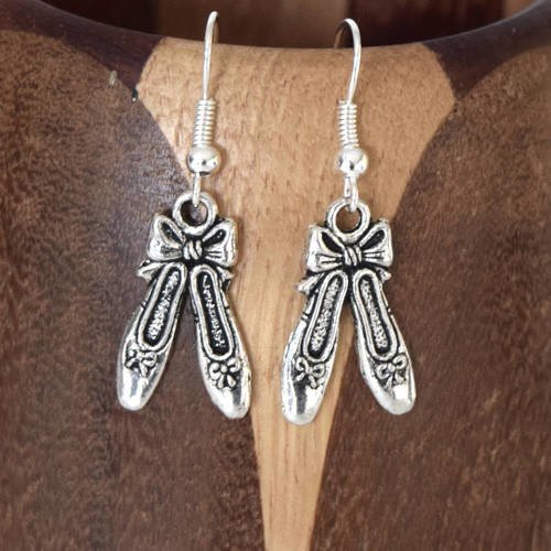 Boucles d'oreilles chaussons de dance argent vieilli, clips petit  chaussures de ballerines  argent vieilli 