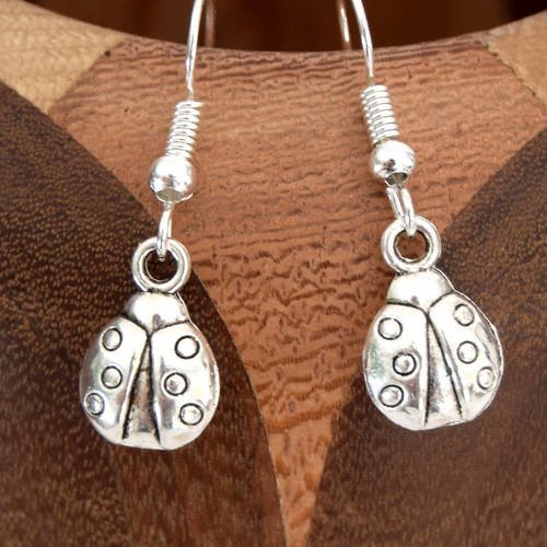 Boucles d'oreilles coccinelle couleur argent brillant, clips coccinelle couleur argent brillant