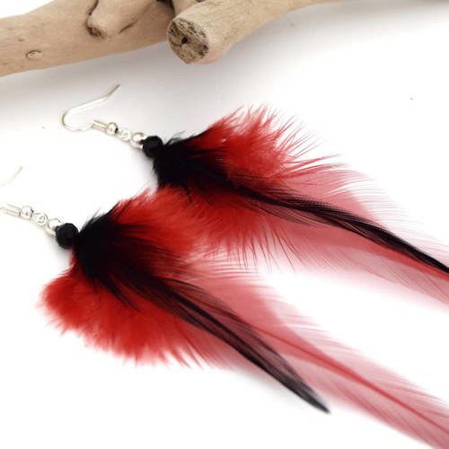 Boucle d'oreille plumes naturelles noires et rouges ; boucles oreille chics à facettes, boucle d'oreille plumes de fêtes, bijoux