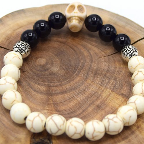 Bracelet gemmes agate noir et gemmes howlite , pierres précieuses perles de 8mm, crâne gothique taille unique femme/homme