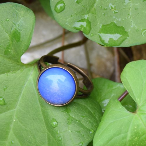 Bague  bronze en pierre d'opalite bleu indigo , bague reglable 