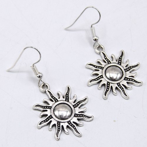 Boucles d'oreille soleil visage argentés, clips soleil et ses rayons argentés