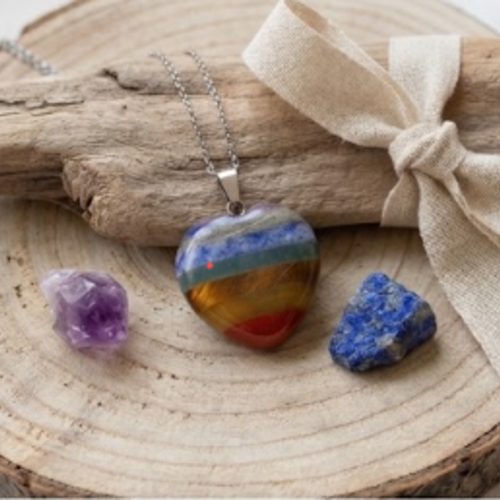 Collier pendentif coeur chakra en pierres semi-précieuses chaine en acier inoxydable