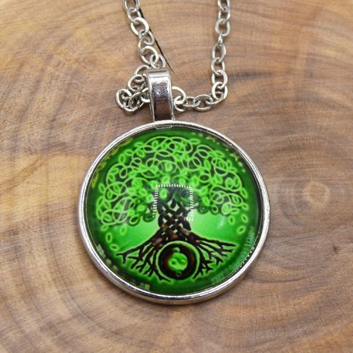 Collier cabochon arbre de la vie, collier bouddhiste, karma, zénitude, pendentif zen