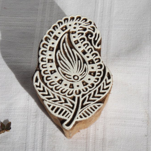 Tampon en bois sculpté paon avec bordure textile imprimée indienne 