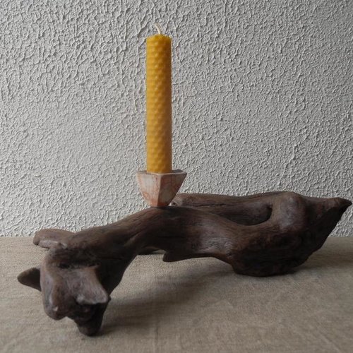Bougeoir en bois avec sa bougie en pure cire d'abeille gaufrée