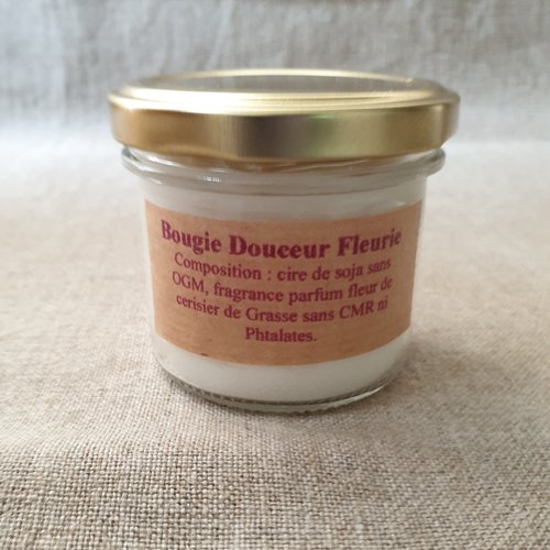 Bougie naturelle "douceur fleurie" en cire de soja sans ogm