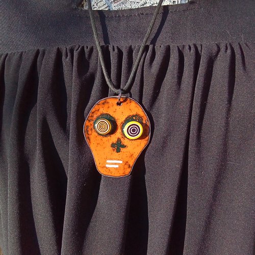 Pendentif "0+0=la tête à toto"