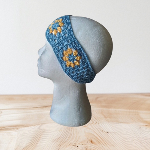Bandeau en coton bleu ciel et jaune clair, fait main au crochet.