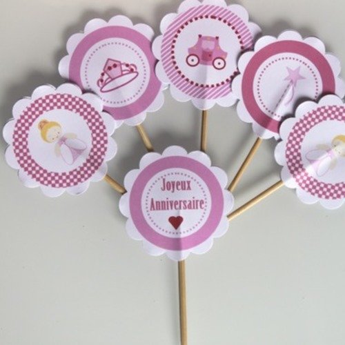 10 décorations pour petits gateaux (cupcakes toppers ) thème princesse 