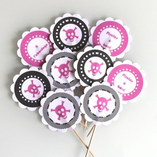 10 décorations pour petits gateaux (cupcakes toppers ) thème miss pirate rose pour fête d'anniversaire 