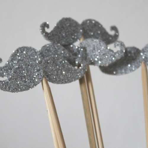 10 brochettes de moustaches argent pailletées pour photobooth pour un mariage ou un anniversaire 