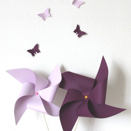 20 papillons autocollants violets et mauves pour une jolie décoration murale 