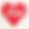 Coeur en papier cartonné rouge (250 gr) détourage du mot "love" à l'intérieur- pour mariage romantique 