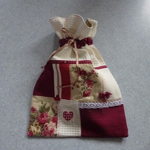 Grand pochon patchwork romantique