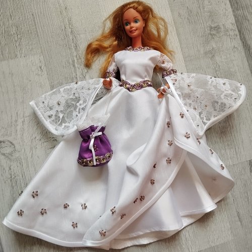 Robe barbie blanche