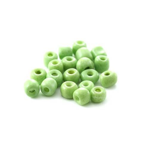 20 g (+/- 260 perles) rocailles 6/0 vert pastel