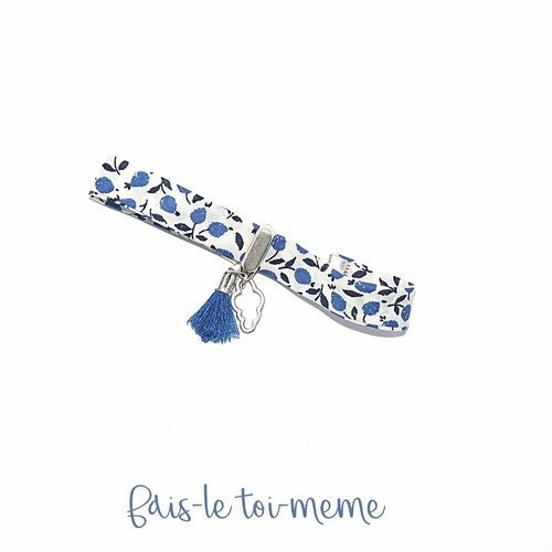 Kit "diy" bracelet liberty - breloque nuage et pompon bleu et blanc 