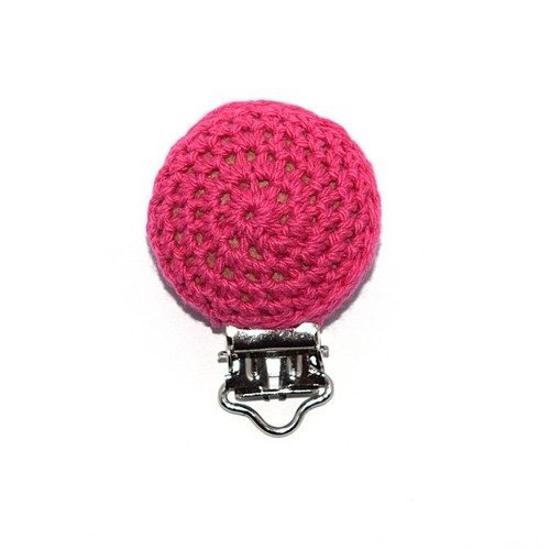 Attache tétine 30 mm crochet fuchsia (rose)