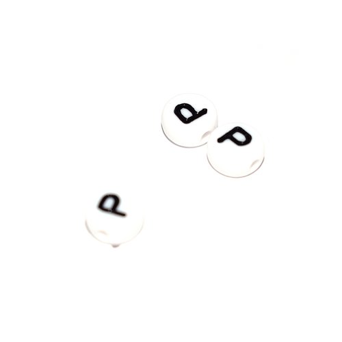 Perle ronde alphabet lettre p acrylique blanc 7 mm