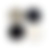 Assortiment miyuki cubes 4 mm noir, gris, blanc, argenté