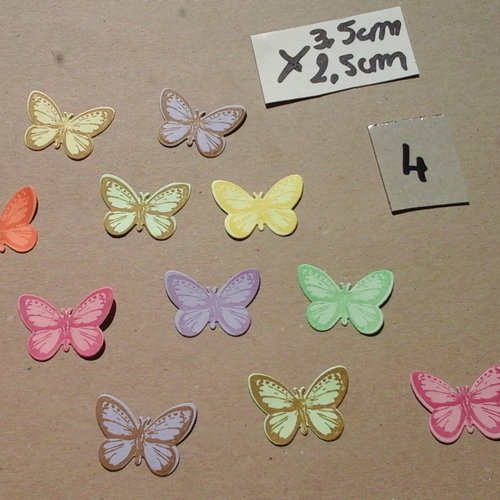Lot de 12 decoupes papillon