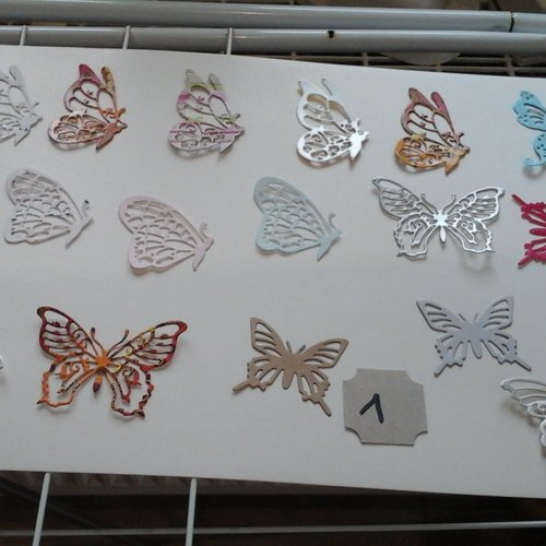 Lot de 15 écoupes papillons