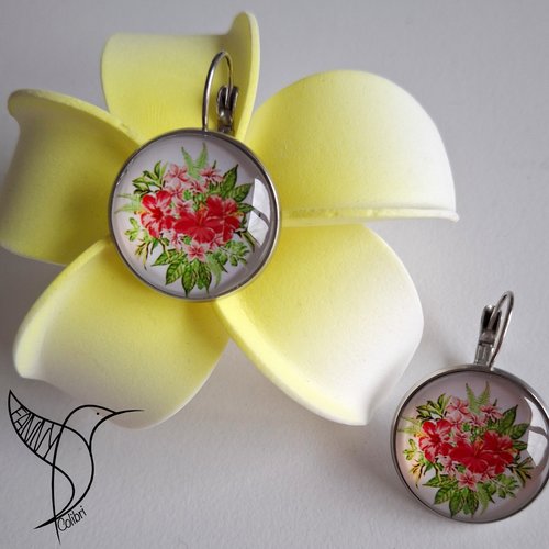 Boucles d'oreilles dormeuses hibiscus