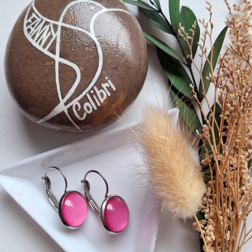 Boucles d'oreilles festives rose