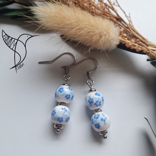 Boucles d'oreilles mini fleuries bleu