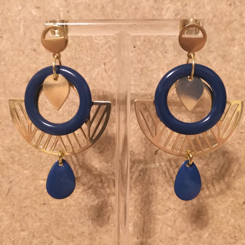 Boucles d'oreilles sequins émaillés bleus et acier inoxydable doré .