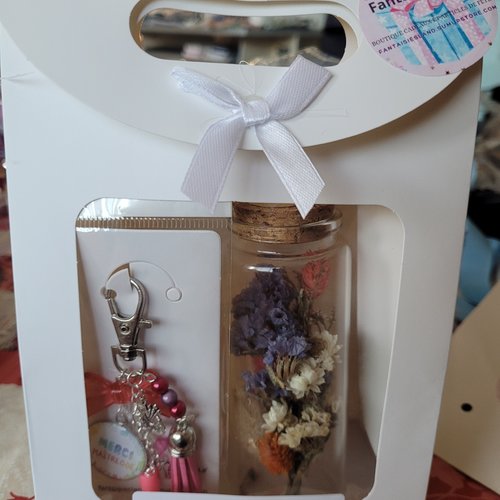 Pochette cadeau bijou de sac fantaisiesland et compo polhine fleurs séchées