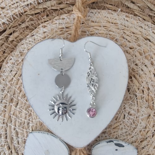 Boucle d'oreille dépareillé / boucle d'oreille pendante, fantaisie