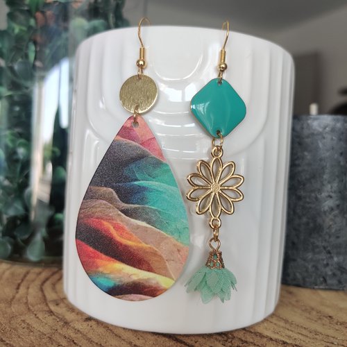 Boucle d'oreille dépareillée / boucle d'oreille pendante, fantaisie