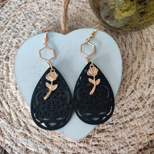 Boucle d'oreille pendante noir et doré