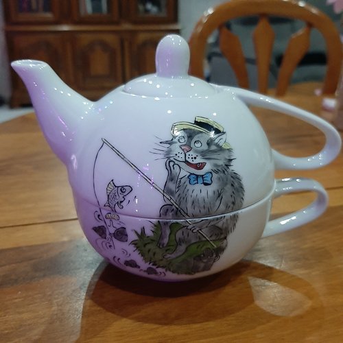 Egoiste  en porcelaine peint  main