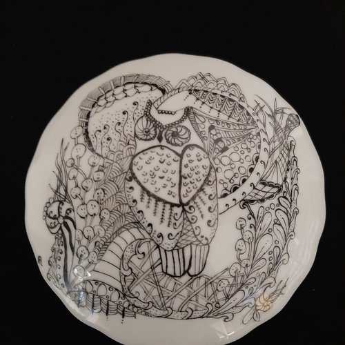 Boite en porcelaine  motif chouette