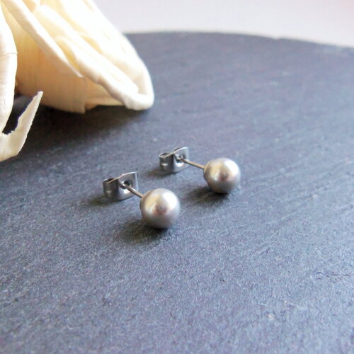 Boucles d’oreilles en perle grise, clous simples en perle cristal, bijoux de bureau, acier chirurgicale, puces grises