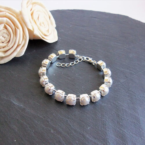 Bracelet de perles blanches swarovski, bracelet en argent, bracelet de mariée, cadeau de retraite, cadeau pour elle, bijoux de mariage