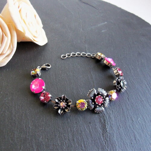 Bracelet aux fleurs en cristal rose, cristal swarovski, rose argent, fleurs en métal, cadeau pour une femme