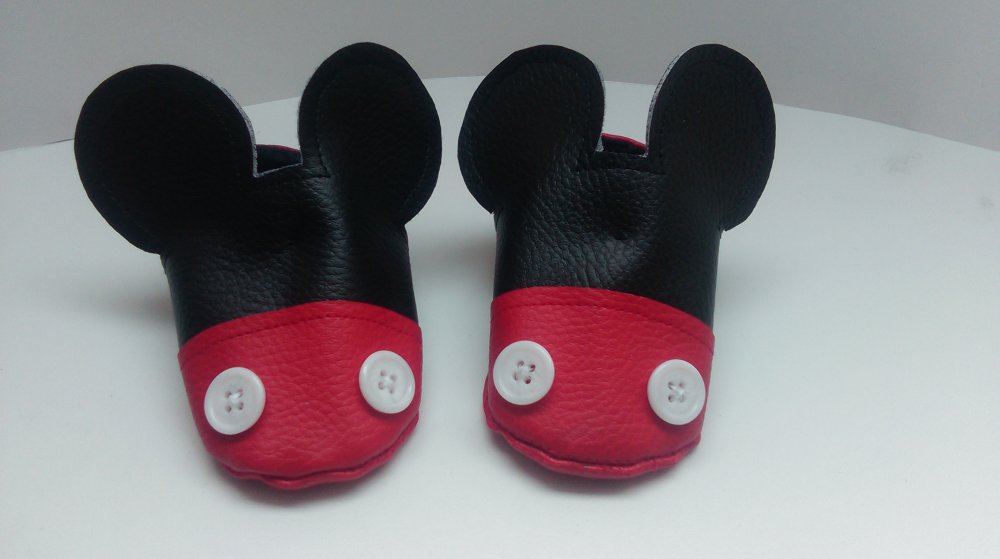 Chaussons En Cuir Souple Modele Mickey Bebe Un Grand Marche Chaussons En Cuir Souple Modele Mickey Bebe Un Grand Marche