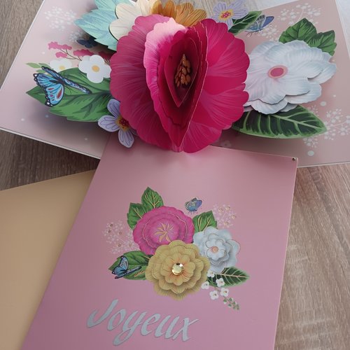 Carte anniversaire pop up "fleurs"