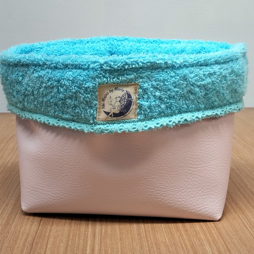 Panière - lingettes - éponge