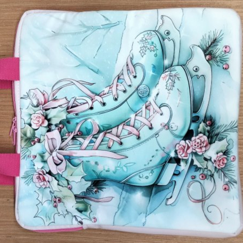 Housse tablette - microfibre - patins à glace
