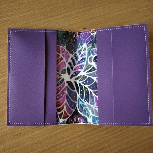 Porte cartes - simili cuir - violet