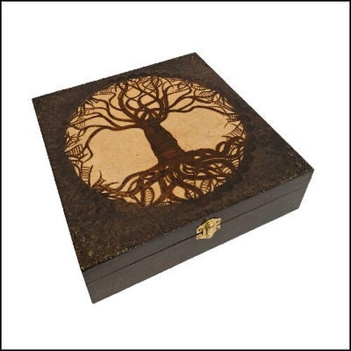 Grande boîte en bois gravée façon sculptée d'un arbre de vie celtique cerclé et bronze coffret à pierres cristaux bijoux