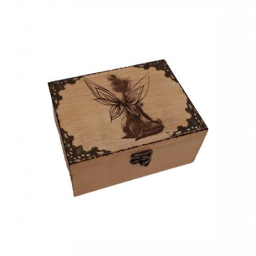 Coffret gravé d'un profil de fée nu, rangement féérique pour bijoux thé ou accessoires divers tels que maquillage bureautique, etc...